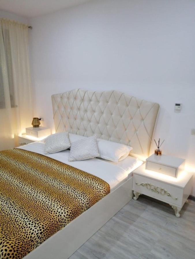 Nemo Apartment Năvodari Eksteriør bilde